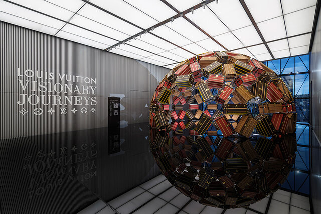 大阪・中之島でルイ・ヴィトン展、会場限定アイテムも登場