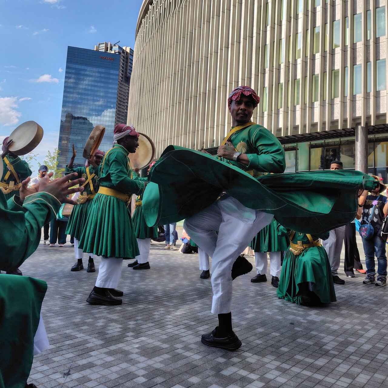 万博を飛び出し、梅田でサウジと出会う３日間　ナショナルデーを祝うイベント