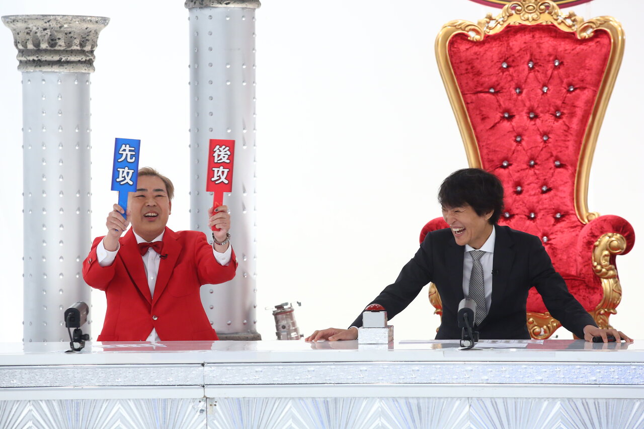 フットボールアワー 岩尾に“誤審”疑惑が連発！ 敗者から「誤審ですね」の一言も飛び出す波乱の展開に【千原ジュニアの座王】