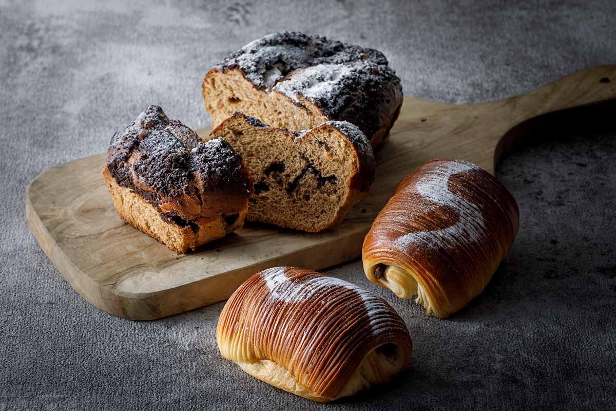 焼き立てパンが集まるブーランジェリーの祭典、万博で開かれた世界大会の日本代表シェフら20名が大阪に