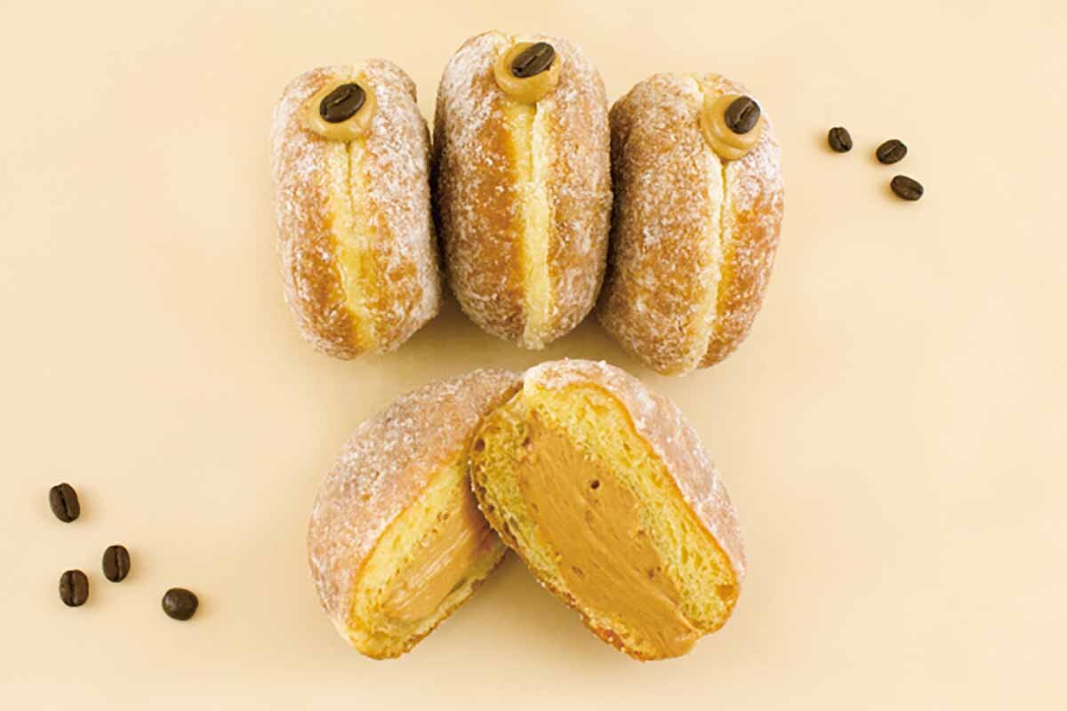 老舗喫茶「丸福珈琲店」監修の珈琲クリームがたっぷり、生ドーナツが限定販売