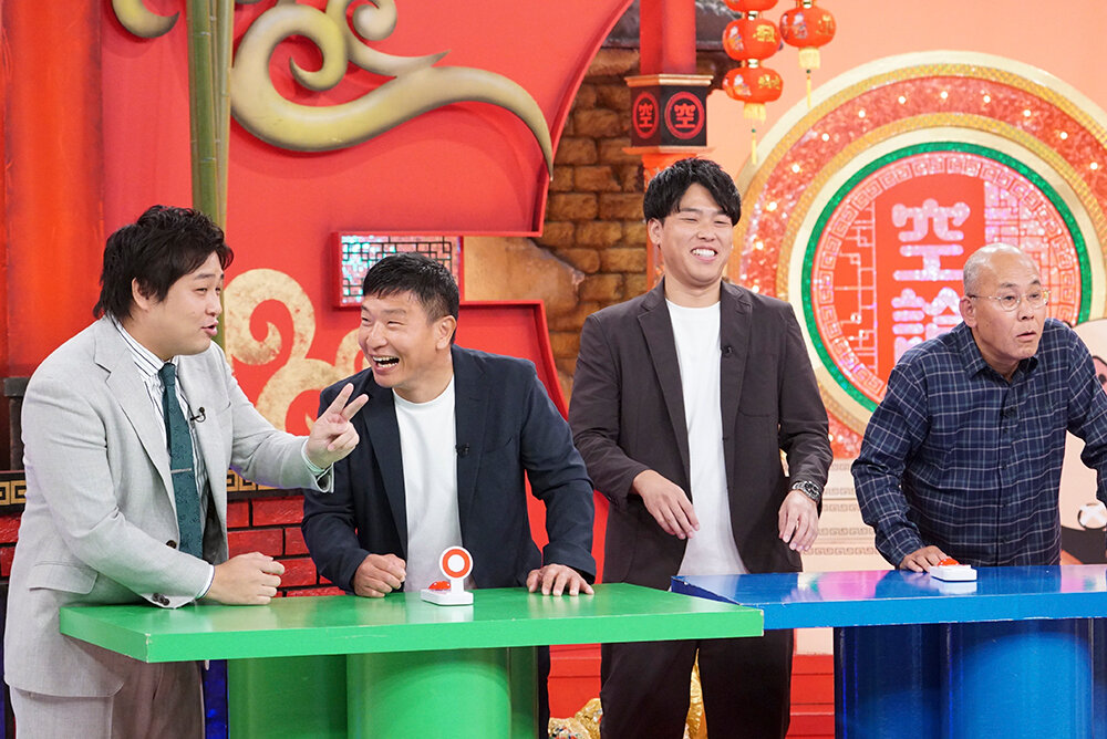 濱家「俺もう芸人辞めます」山内「審査員お譲りいたします」ダブルヒガシの父コンビ「とうちーズ」のボケにノックアウト