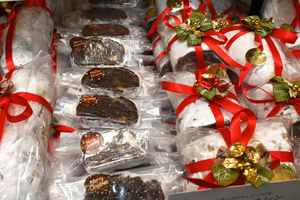 前年は5日間で完売！ 阪神百貨店で行列の「シュトーレン」特集、その人気の理由とは？