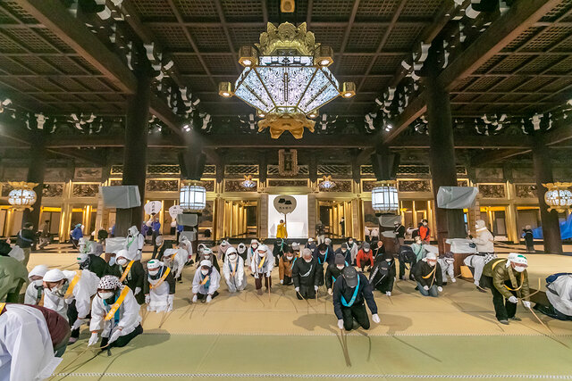 当日朝の申し込み、京都・西本願寺で500年続く年末の伝統行事「御煤払（おすすはらい）」