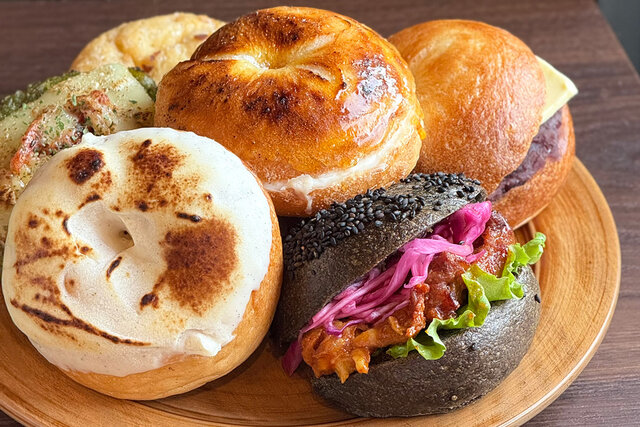 大阪・堀江で人気の「生ベーグルシリーズ」、新作＆復刻含む全22種が期間限定で発売