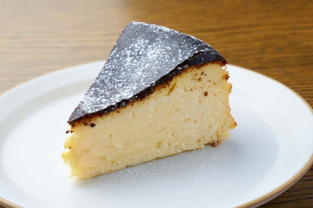 【南大阪・堺】バスクチーズケーキ税別88円で感謝、イオンモール内の食堂カフェが8周年