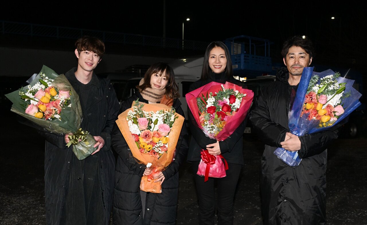 松下奈緒「“愛する者を守る”というのも大切」ドラマ『夫に間違いありません』松下奈緒、桜井ユキ、宮沢氷魚、安田顕 深夜の撮影を終え全員笑顔でオールアップ！ 中村海人ら全キャストも撮影完了し、物語はついに最終回へ！