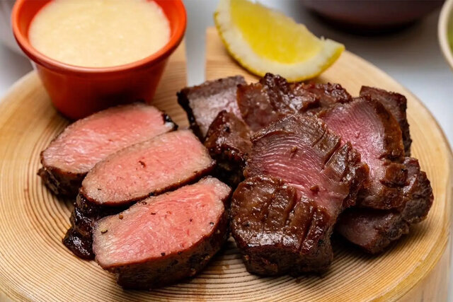 【京都初】ステーキ級の厚さで話題の牛たん専門店「牛たんの檸檬」、国内外7店舗を京都・四条河原町にオープン