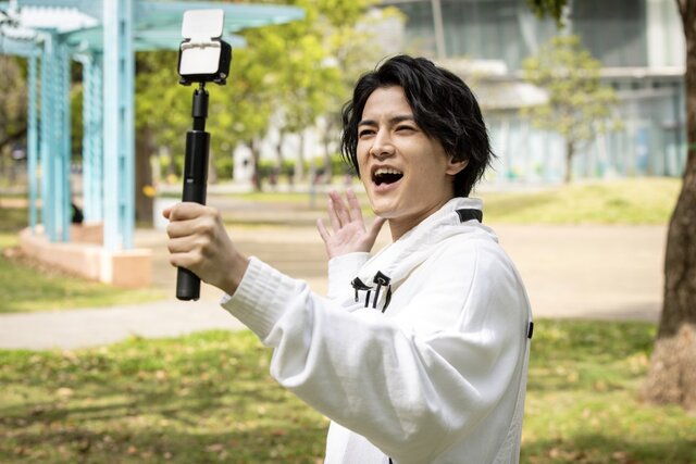 暴露系YouTuber・渡邊圭祐の素性が明らかに「枠を自由に捉えることができた」禁断のSNS戦略でチーム始動 『銀河の一票』第6話