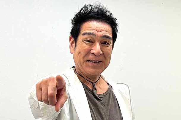 校長役・宇梶剛士がドラマ『GTO』の撮影現場ウラ話を明かす、反町隆史は「“お父さん”かも」