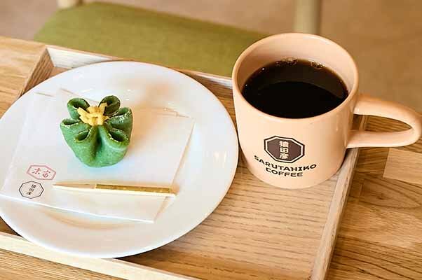 【京都・河原町】スペシャリティコーヒー「猿田彦珈琲」が京都2店舗目、コーヒーに合う老舗京菓子司「末富」の和菓子も