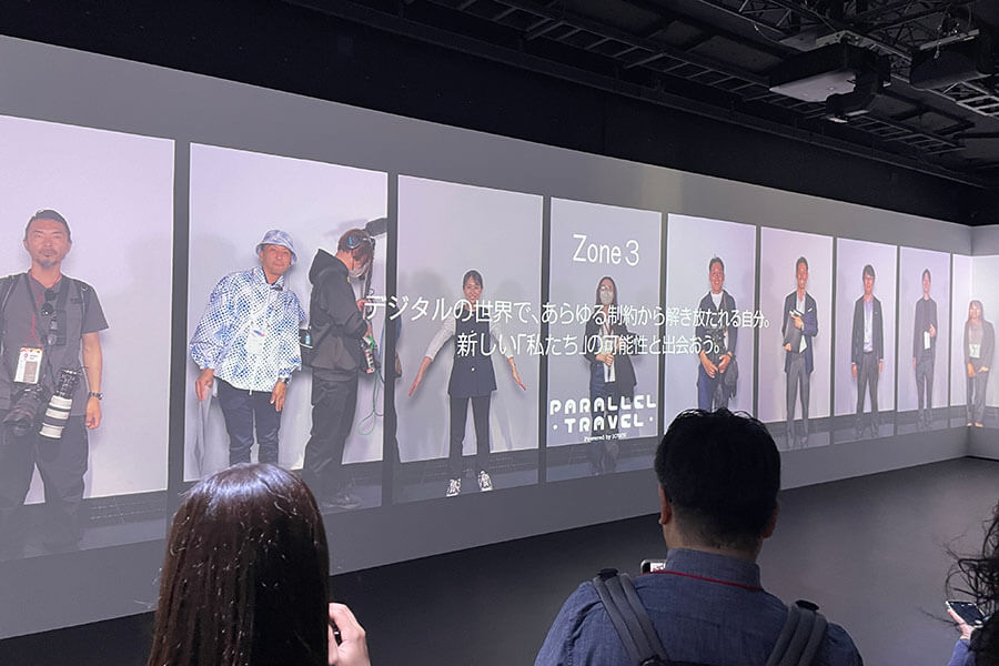 参加者全員のスキャン画像を使ったパフォーマンス「NTT Pavilion PARALLEL TRAVEL」（４月９日　大阪・関西万博）