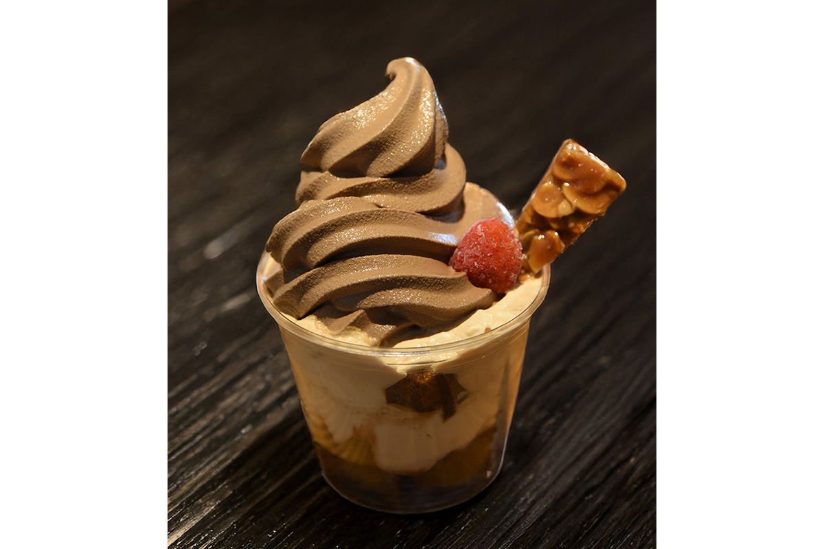 サザコーヒー「ティラミスパフェ」（1,000円、提供写真）