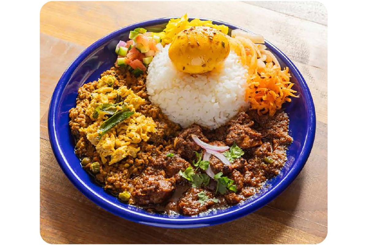 「スパイスタリテマスカ？」（福井）と「インド食堂アンジュナ」（東京・日野）による、「アンジュナタリテマスカ？」（1,980円）