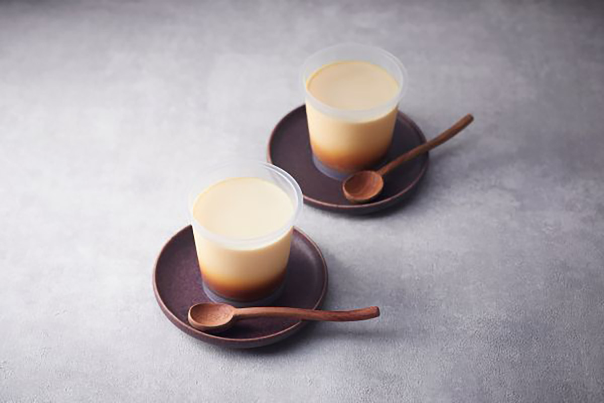 「りくろーおじさんの店」人気2位の「とろ～りプリン」（260円​・税込）