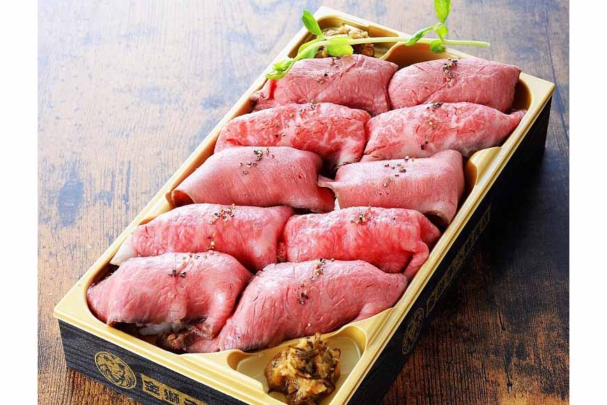 「金獅子精肉店」の「北海道産牛一頭食い肉寿司」（10貫2,430円）