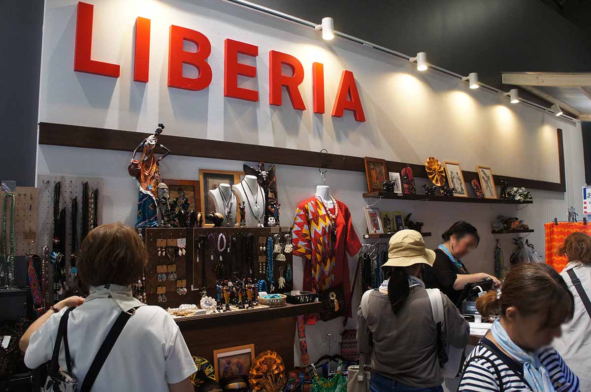 リベリアのパビリオン横にあるショップ（2025年8月26日）
