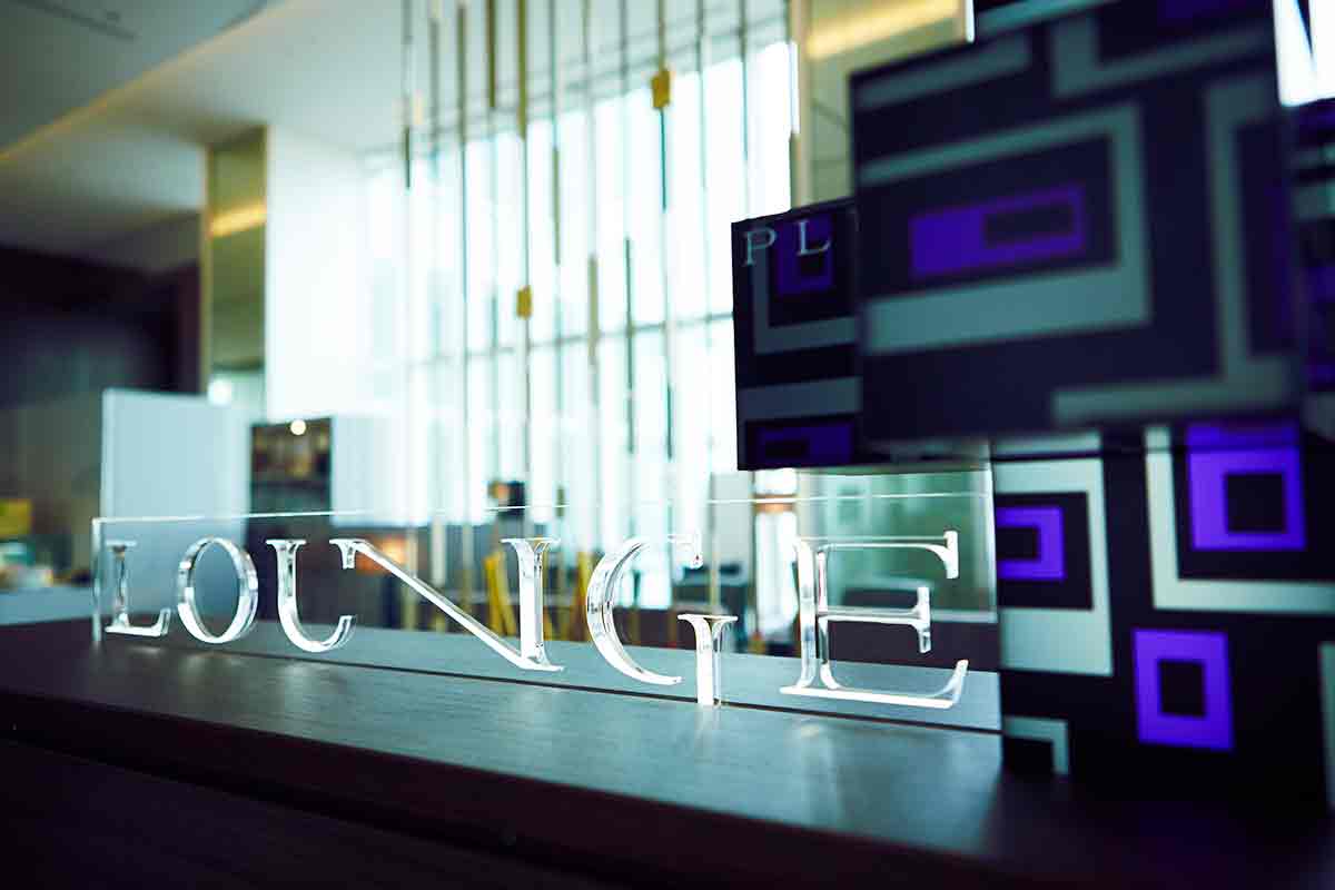 優雅なティータイムを過ごすことができる、「LOUNGE PLUS（ラウンジプラス）」（大阪マリオット都ホテル）
