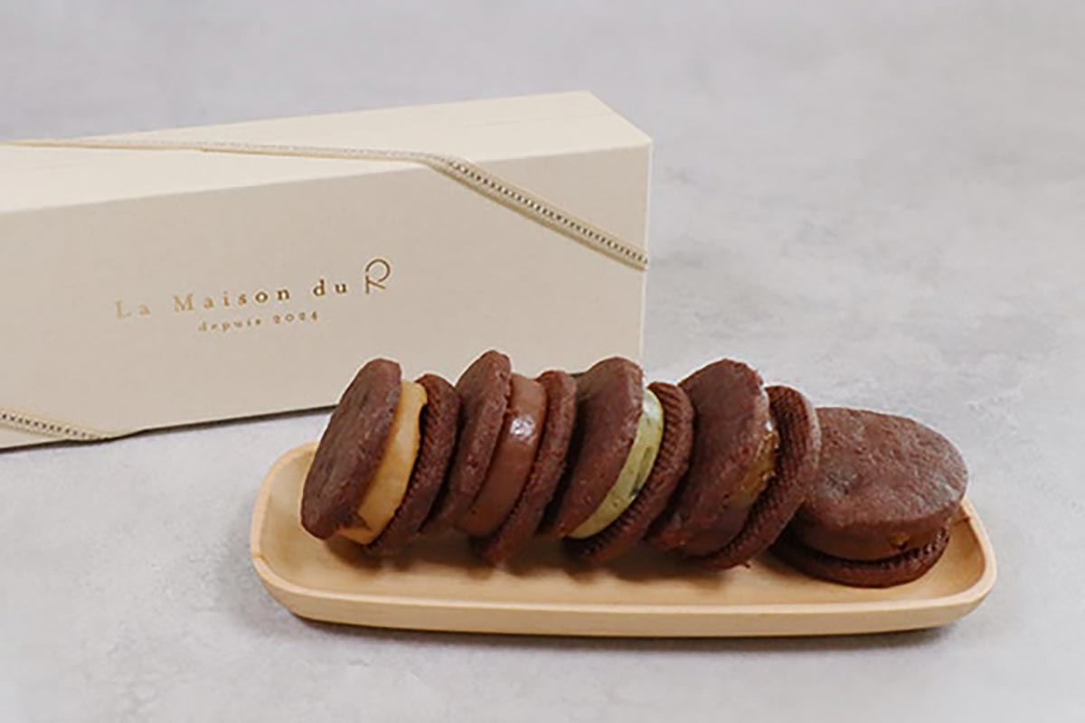 「La Maison du R」の「ガナッシュサンドクッキー」（2,200円・税込）