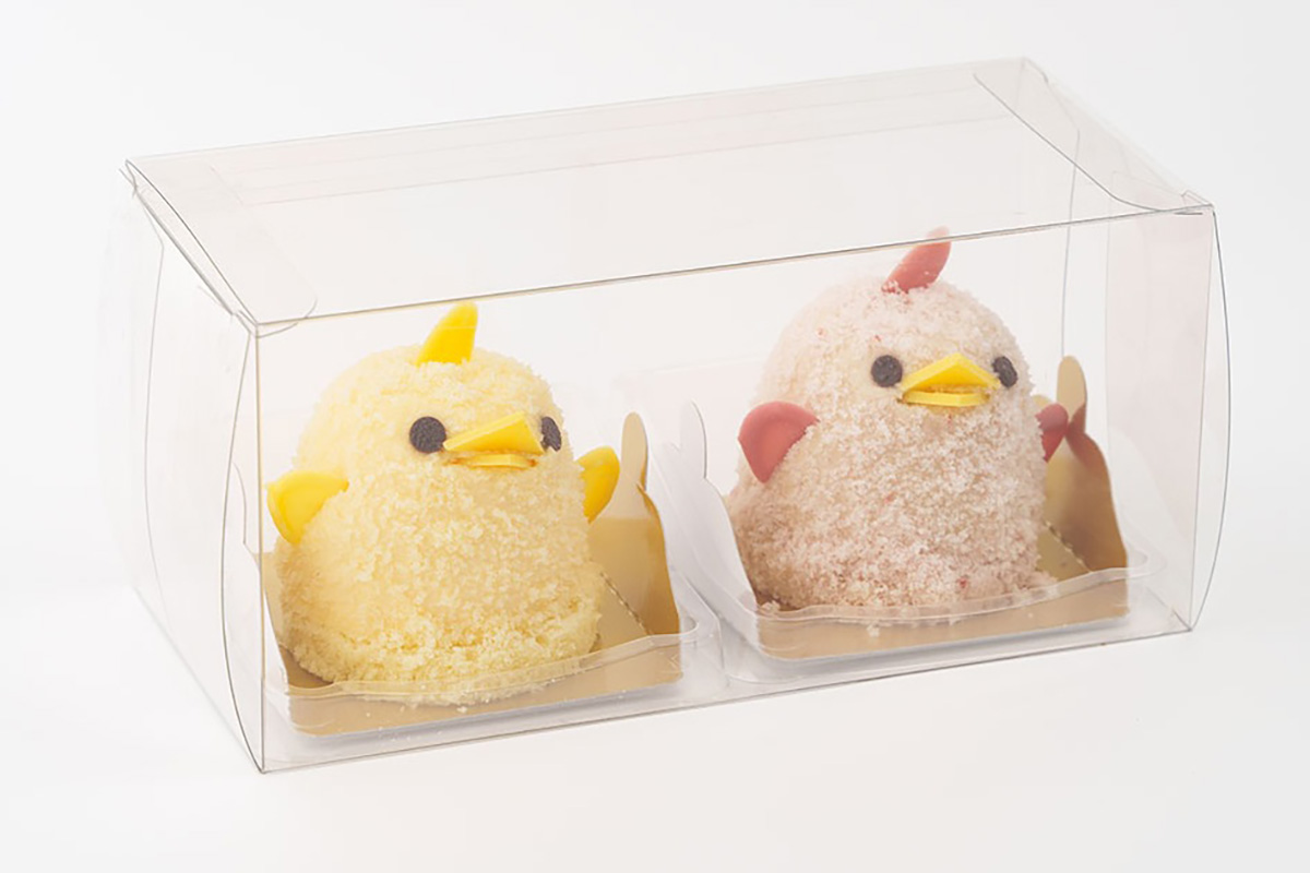 「定番ぴよりん」と「いちごぴよりん」が入った「ぴよりんおでかけセット」（1,200円・税込）