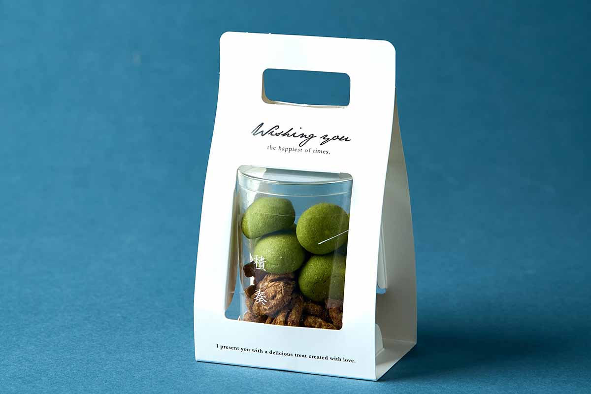 「積奏」の「甘響（かんきょう）」（880円）