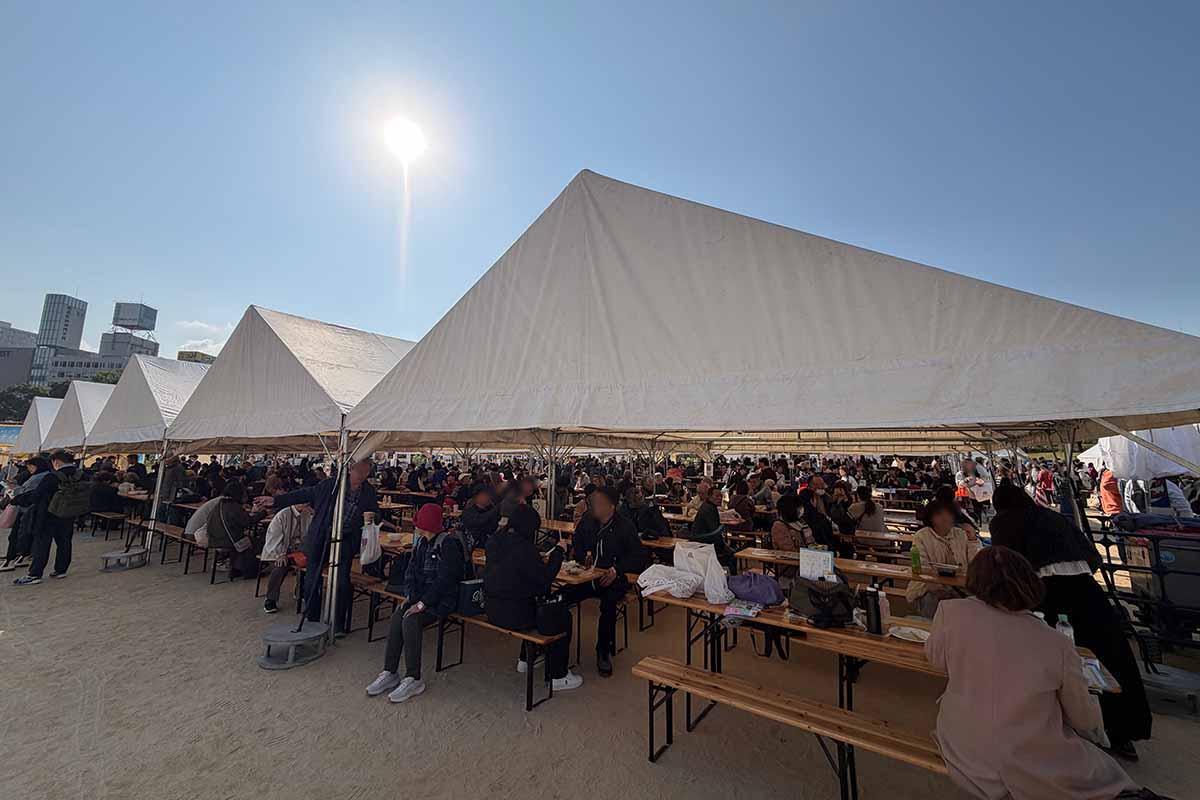 「カンテレ祭り！2025 よ～いドン！＆とれたてっ！フェス」の会場の様子