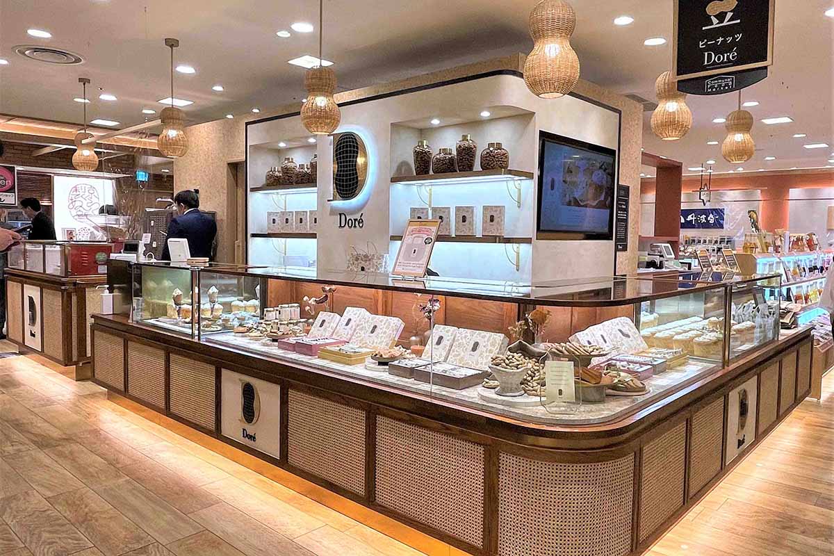 「Dore 阪急うめだ店」の外観