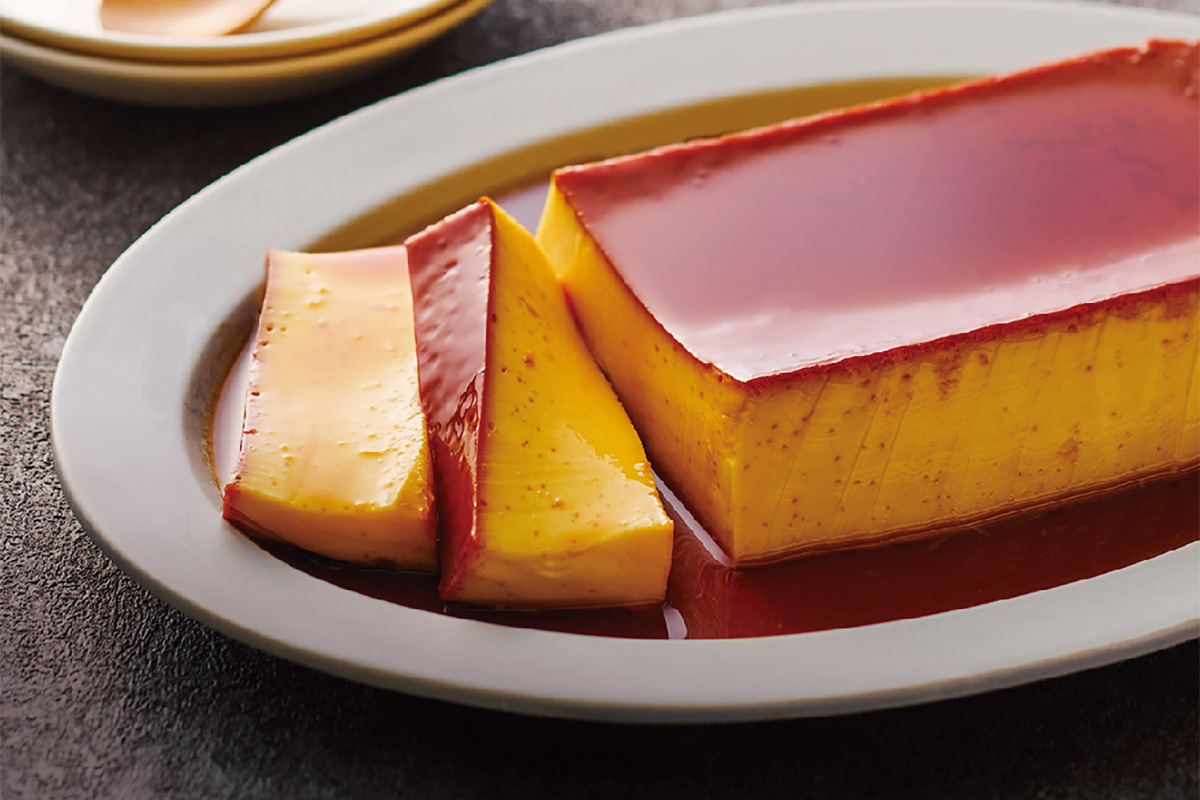 メキシコでポピュラーなデザートを自家製で作った「フラン」（300円、10倍サイズ1,800円・税込）