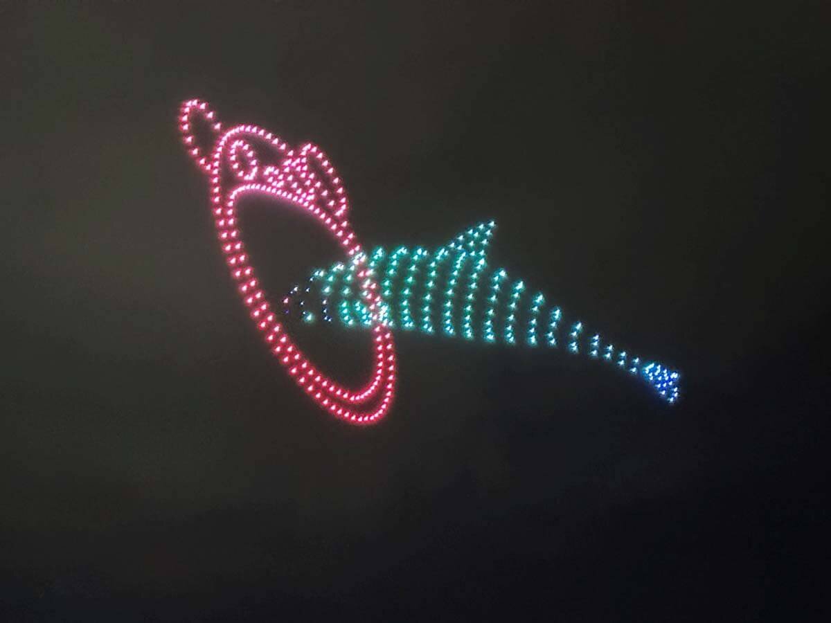 今年初めて導入されるドローンショーのイメージ