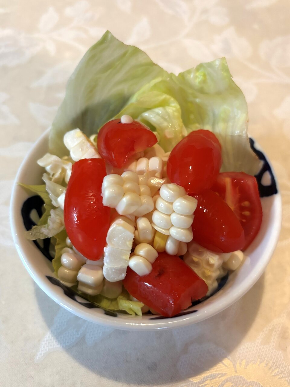 食材の彩りをいかしたお手軽＆時短レシピ「紅白サラダ」／わかぎゑふの料理コラム