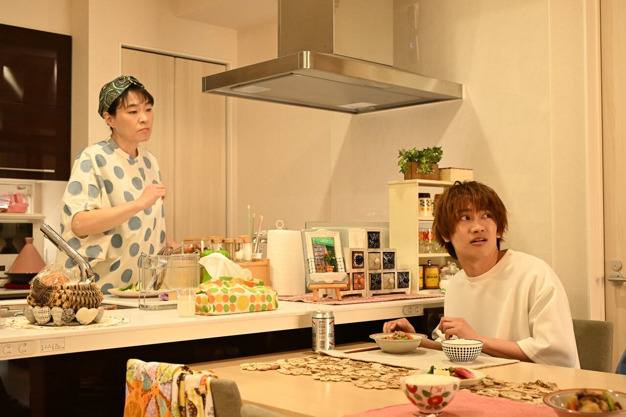 『ロンダリング』９話　緑原小町（久保田磨希）、緋山鋭介（藤原丈一郎）
