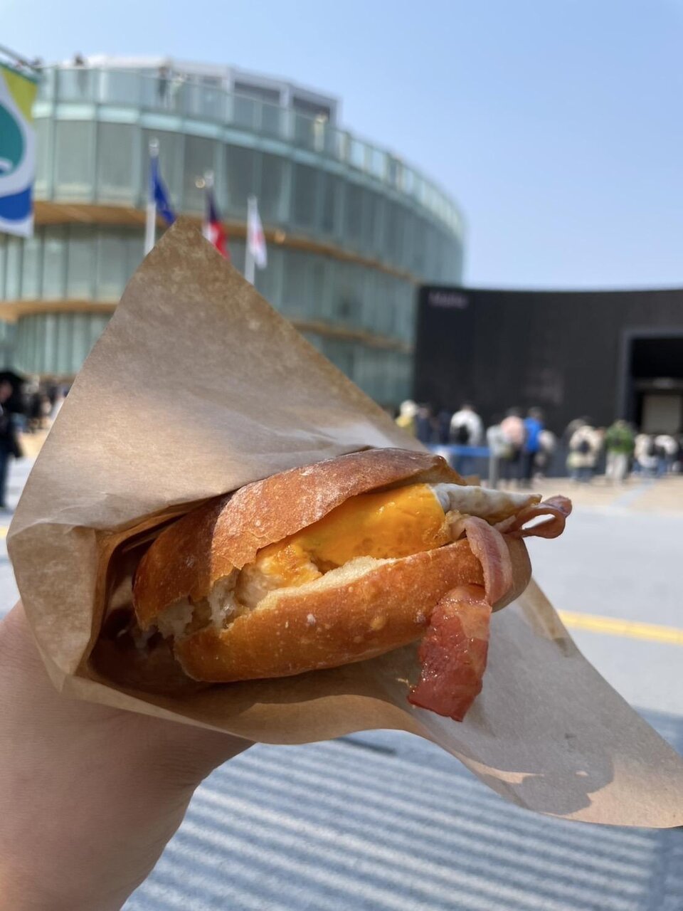 マルタパビリオン「フティーラ」（ベーコン、卵）：1,800円