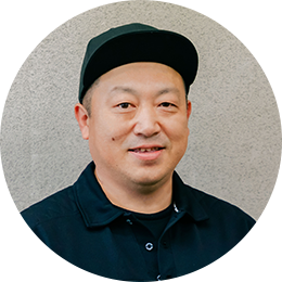 増田裕次 遺品整理・特殊清掃の専門家として25年間業務に従事。2000年に遺品整理・孤独死の特殊清掃専門の『遺品整理クリーンサービス』を創業し、2010年に株式会社ToDo-Company として専門チームの孤独死清掃本部を設立。遺品整理人を育成している。