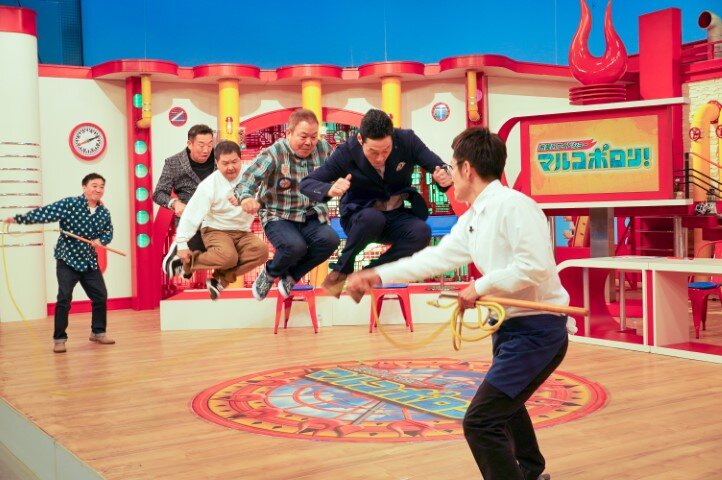 左から）月亭八光、メッセンジャーあいはら、月亭方正、ほんこん、東野幸治、市川（女と男）