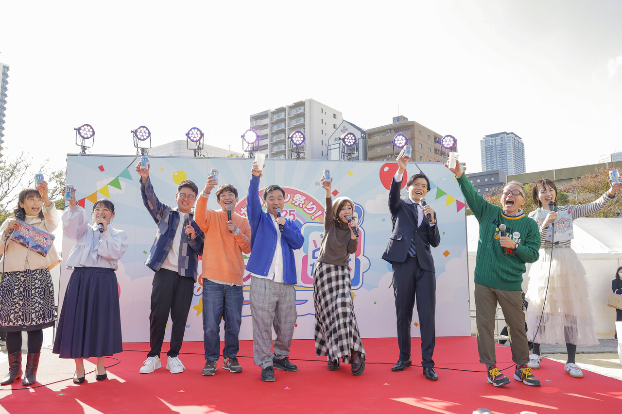 左から）関純子アナ、谷元星奈アナ、銀シャリ（橋本直、鰻和弘）、月亭八光、羽野晶紀、青木源太、円広志、高橋真理恵アナ