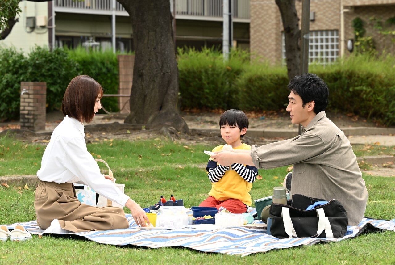 左から）中村ゆり、永瀬矢紘、草彅剛