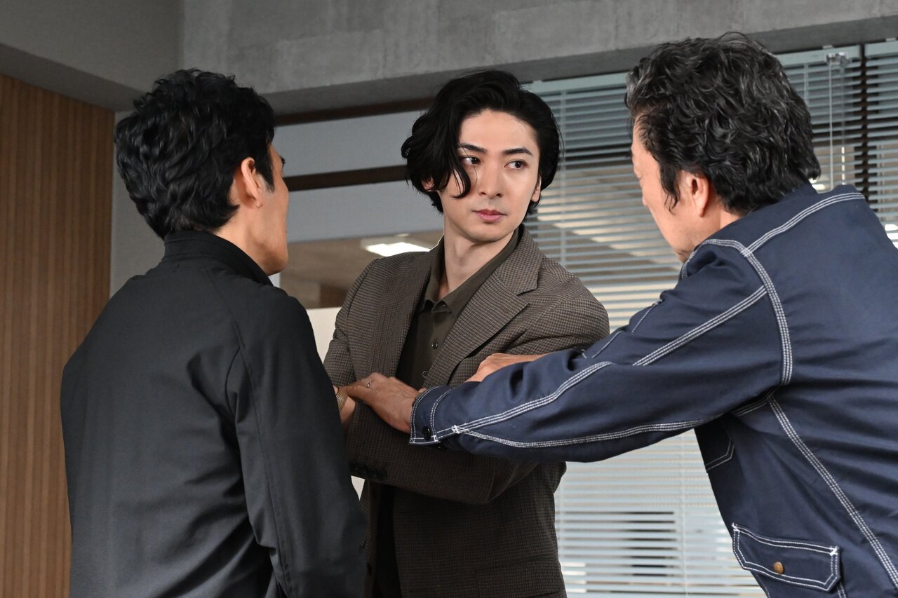 左から）草彅剛、古川雄大、中村雅俊