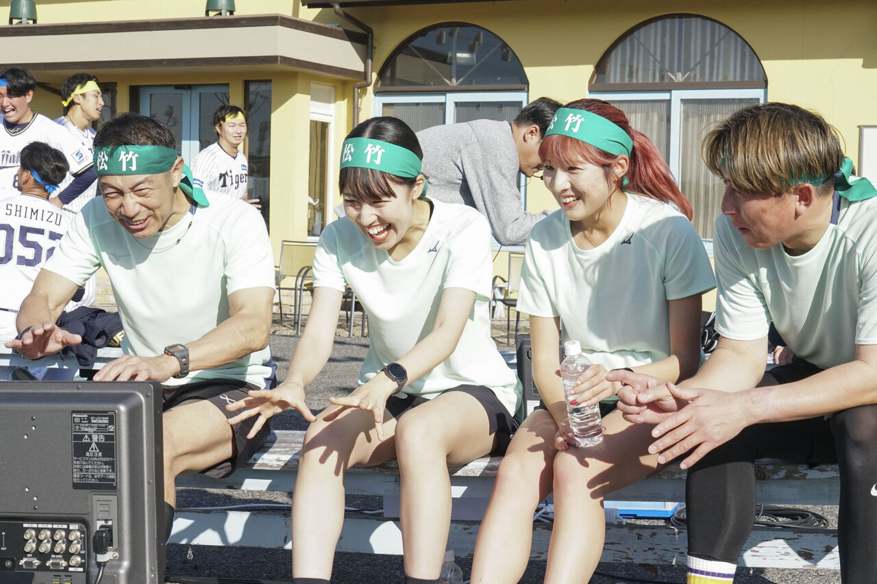 松竹チーム（森脇健児、くわがた心、北川星瑠、今成亮太）