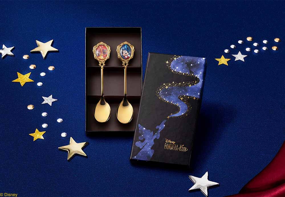ディズニー映画「ファンタジア」の公開85周年を記念した「スプーンセット」（2,601円）