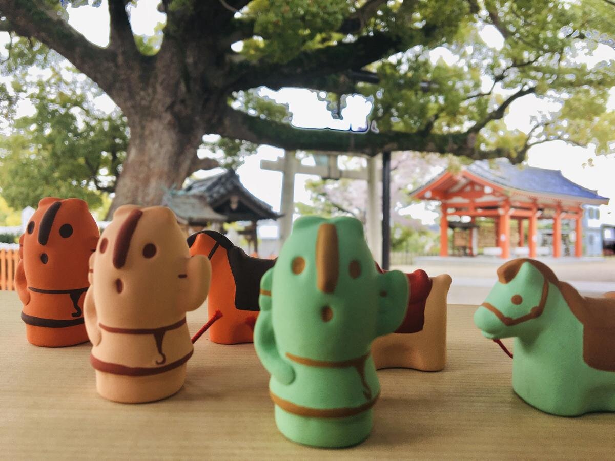 「百舌鳥八幡宮」（堺市北区）の『はにわみくじ』