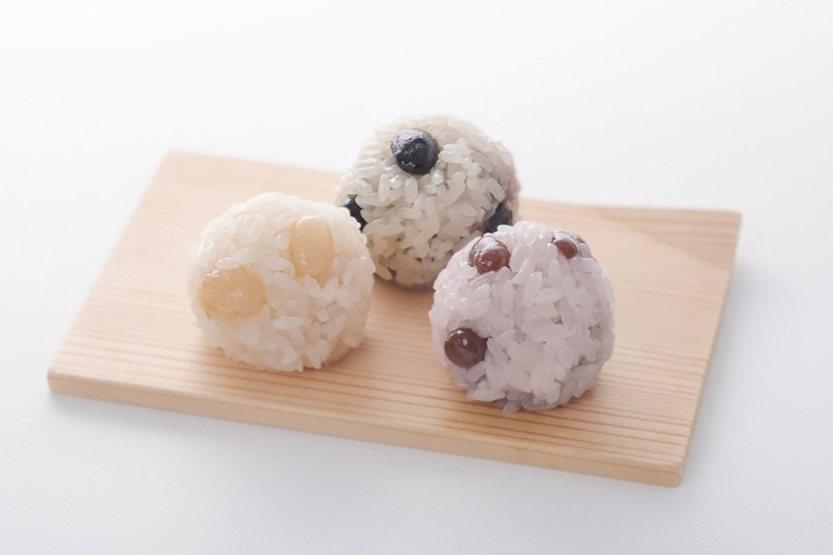 期間限定で販売される「五十鈴茶屋」の「おはぎ　福豆」（3個入700円・税込）