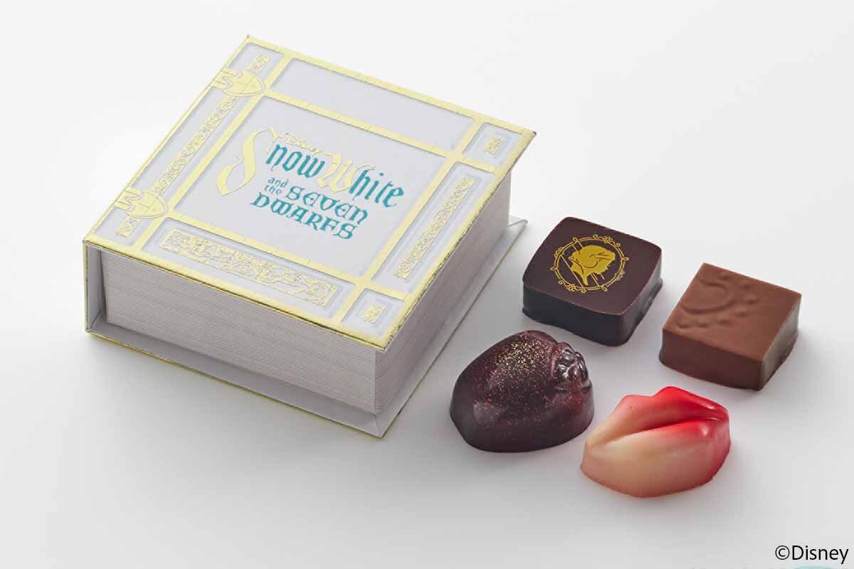 「白雪姫」をモチーフにしたクラブハリエのディズニーデザインコレクション「ムア・イ ルマ」（2,808円）