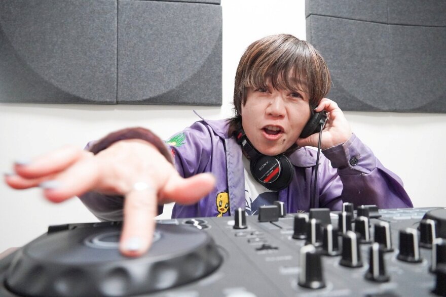 アテネ五輪 女子マラソン金メダリスト 野口みずき=DJみずき