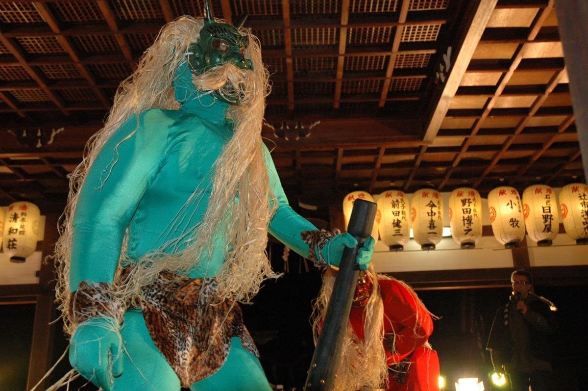 追儺式の様子「藤森神社」（京都市伏見区）