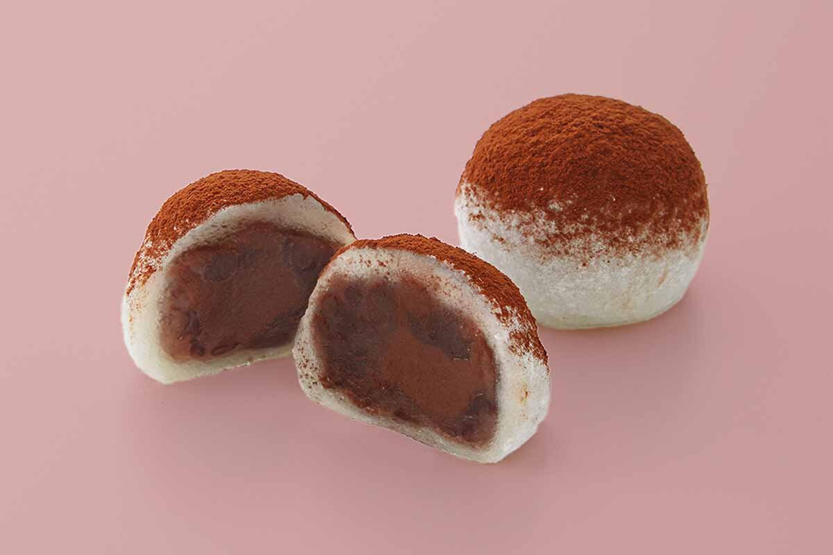 「たねや」のバレンタイン商品「ちょこ大福」（2個入972円）