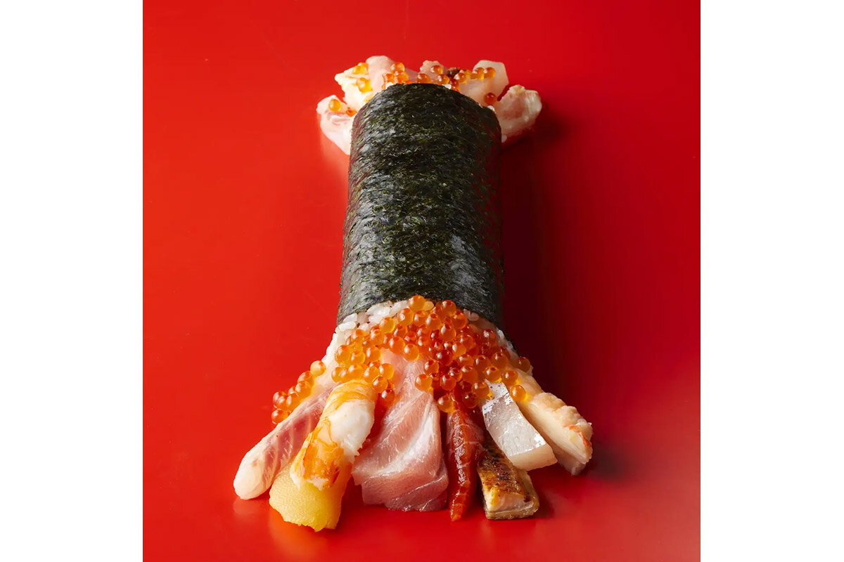 魚くみ「一巻入魂！豪華絢爛（けんらん）海鮮巻」（11,880円・税込）
