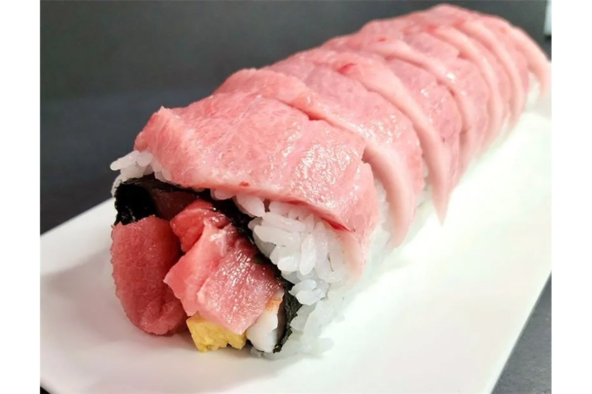 魚くみ「超本まぐろづくし海鮮巻き」（6,500円・税込）