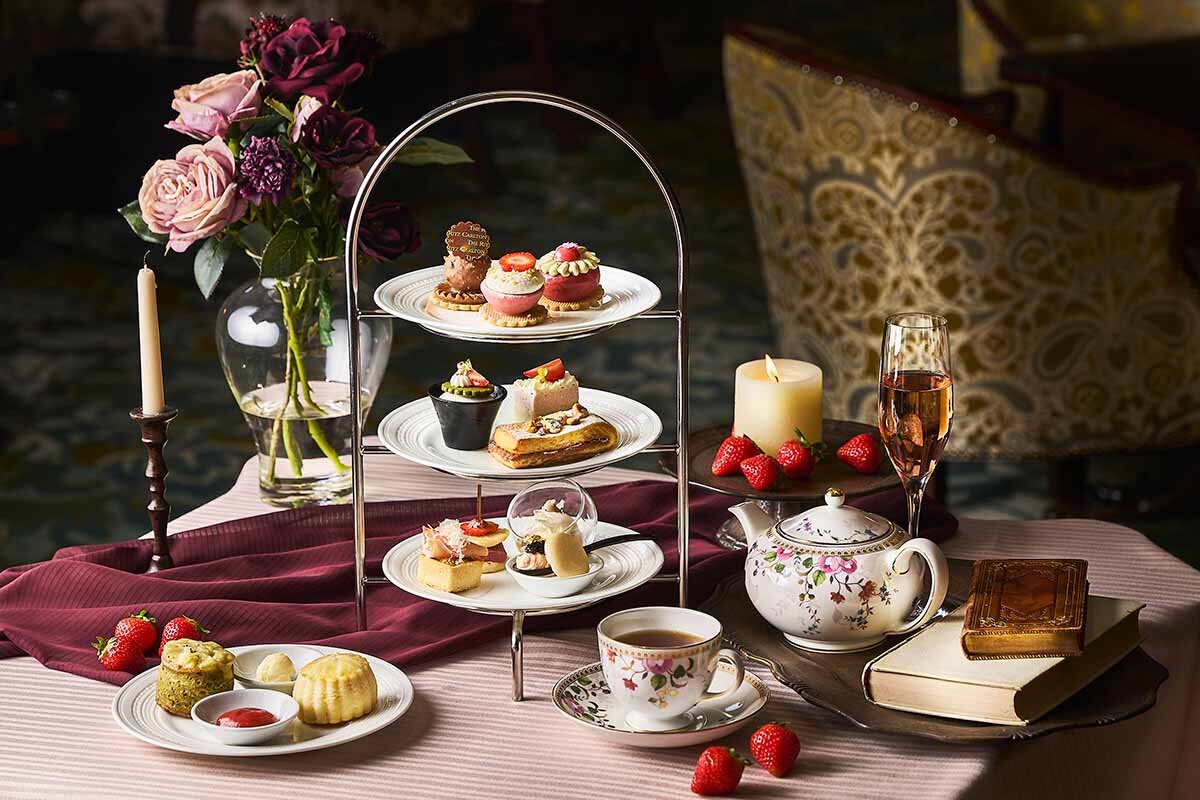 ザ・リッツ・カールトン大阪「ザ・ロビーラウンジ」の「ストロベリーアフタヌーンティー」