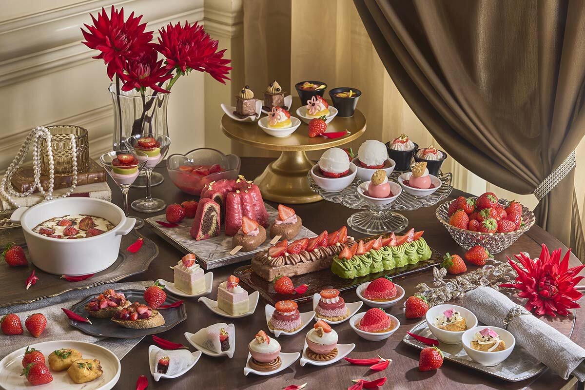 ザ・リッツ・カールトン大阪　イタリア料理「スプレンディード」の「ストロベリーアフタヌーンブッフェ―サロン デュ ストロベリー―」