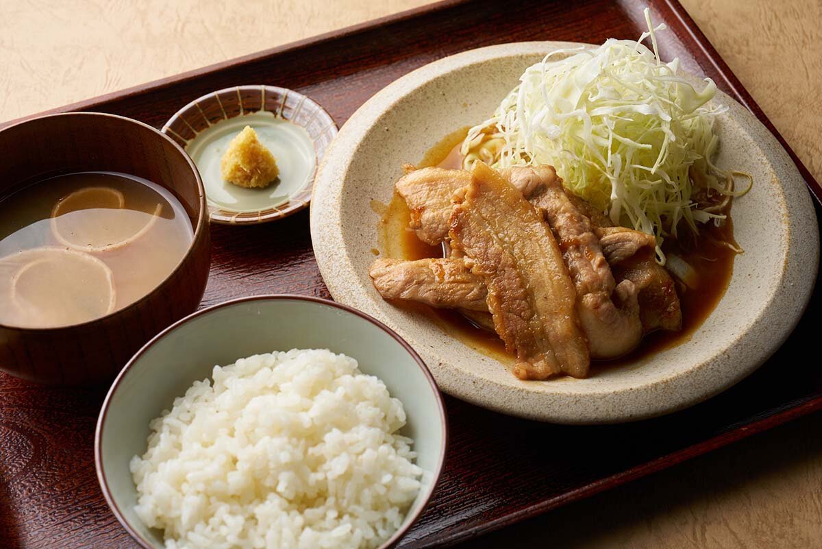 子どもにもうれしい「生姜”ぬき”焼き定食」（880円）